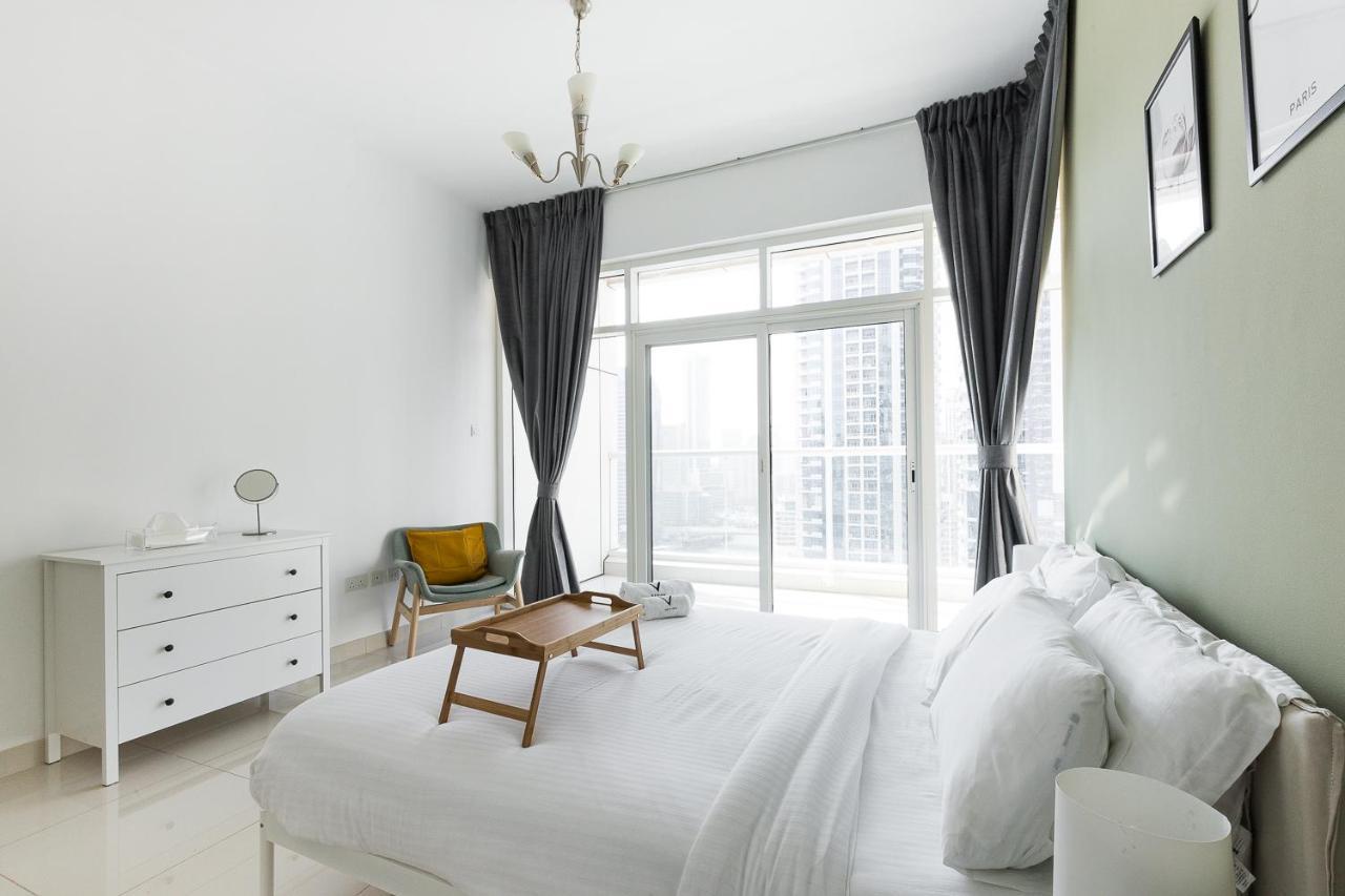 Lovely Unit With Marina View Villa Dubai Esterno foto