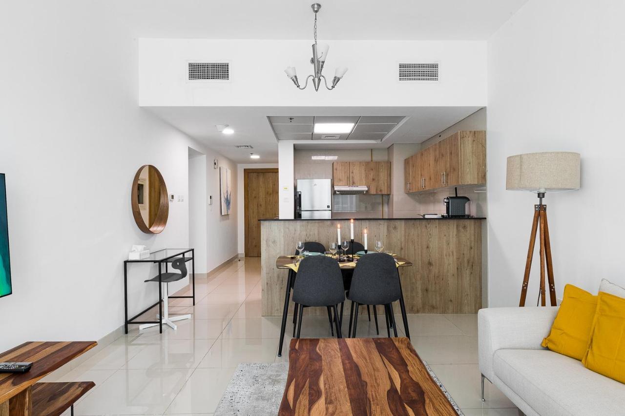 Lovely Unit With Marina View Villa Dubai Esterno foto
