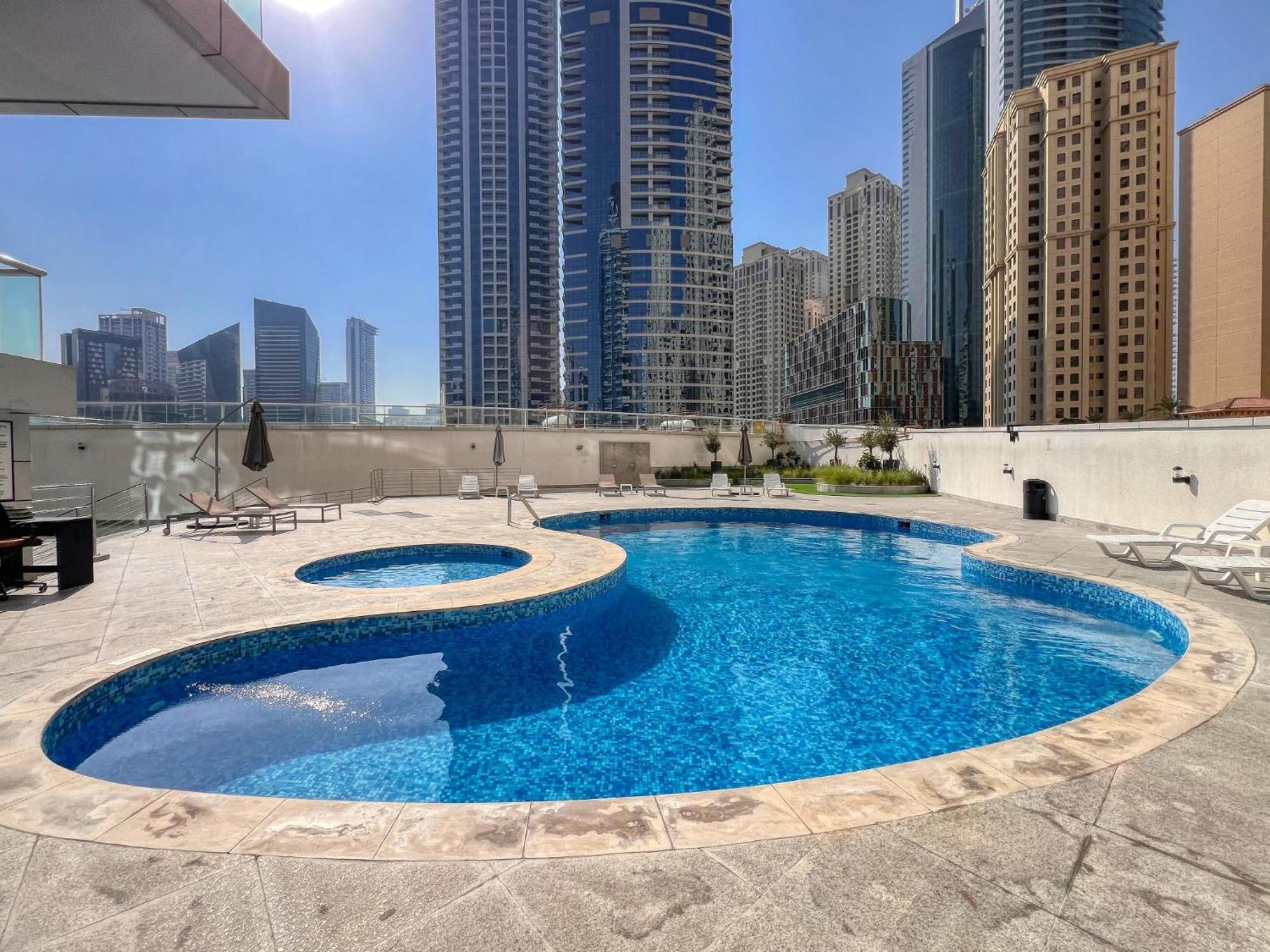 Lovely Unit With Marina View Villa Dubai Esterno foto